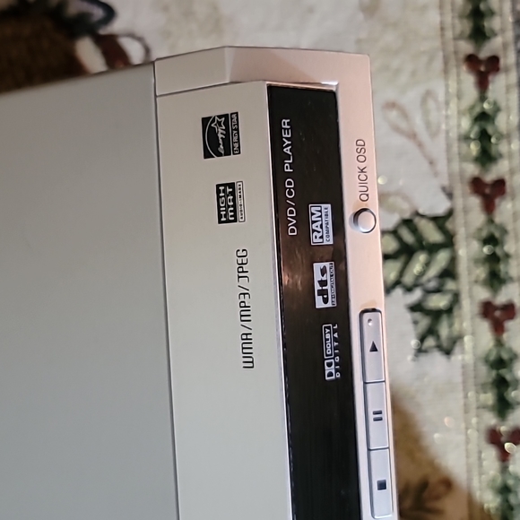 WITH REMOTE Gently loved Panasonic DVD MP3 JPEG player model DVD-S29 WITH REMOTE - Picture 6 of 12